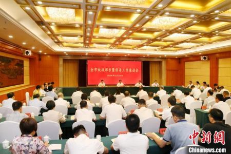 23日，漳州市统战部长暨侨务工作座谈会召开。林忠摄