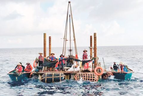 中國科學院南海海洋研究所在黃岩島海域搭建的漂浮式的原位採樣與實驗平台。(中國科學院南海海洋研究所)