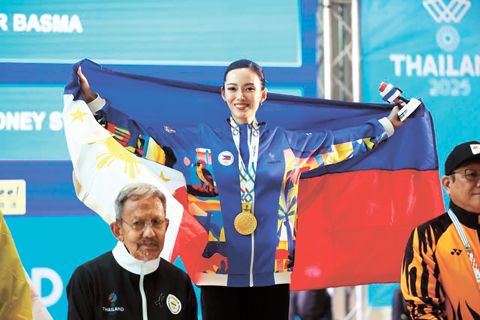 王花美週日在東南亞運動會上贏得武術項目個人第六面總金牌。