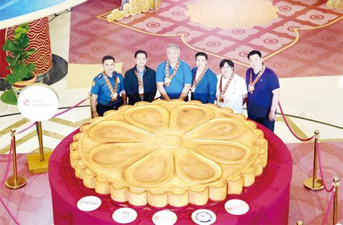 圖片說明：出席美加廣場（Lucky